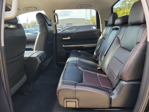 Used 2018 Toyota Tundra SR5 w/ SR5 Upgrade Package image 14