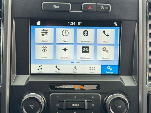 Used 2018 Ford F150 XLT w/ Equipment Group 302A Luxury image 27