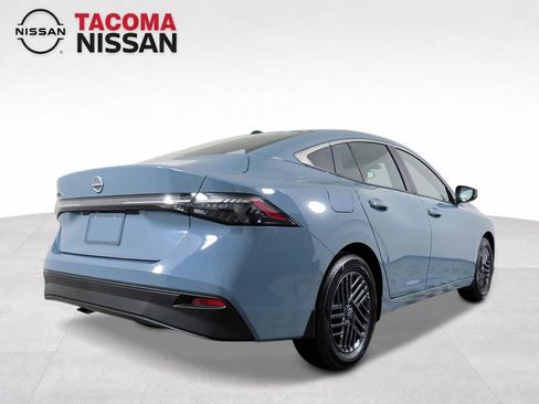 New 2026 Nissan Sentra SV w/ SV Convenience Package FWD image 5