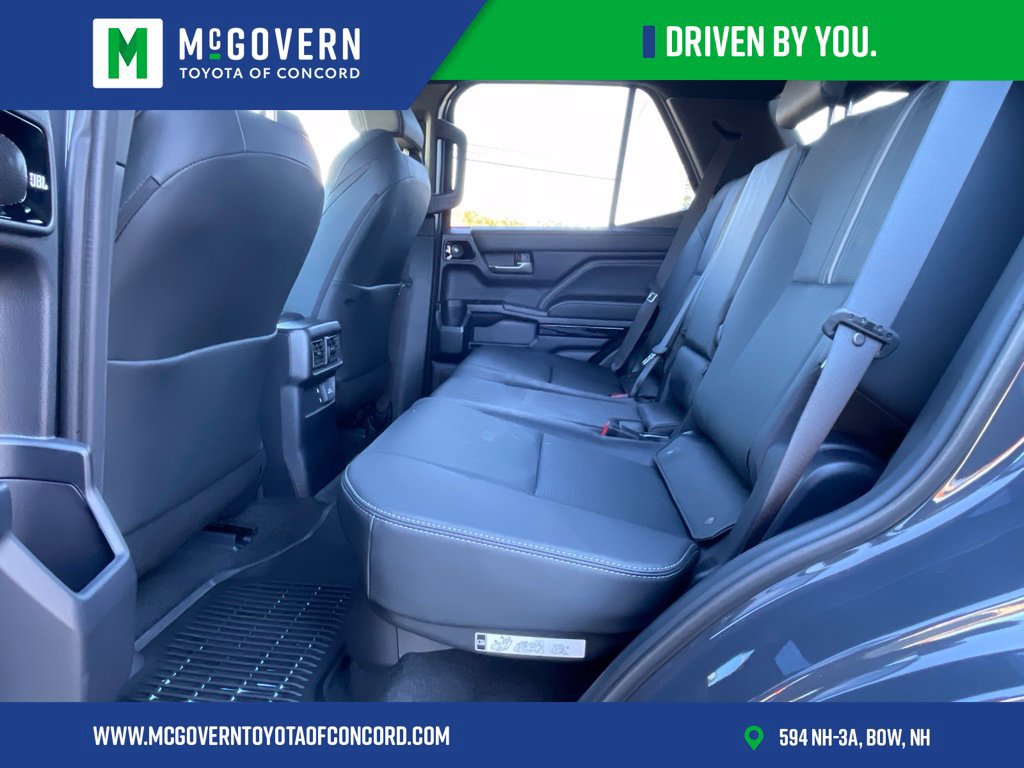 Used 2026 Toyota 4Runner Limited AWD/4WD image 17