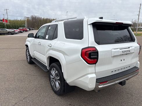 Used 2026 Toyota 4Runner Limited AWD/4WD image 4