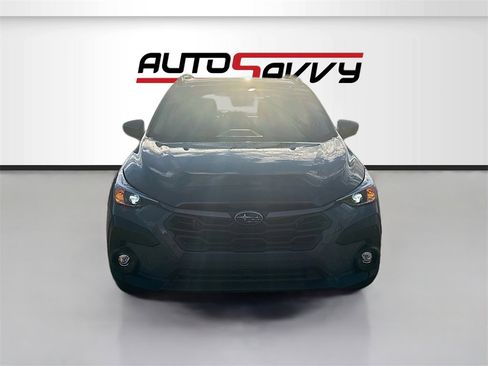 Used 2025 Subaru Crosstrek 2.0i Premium image 2