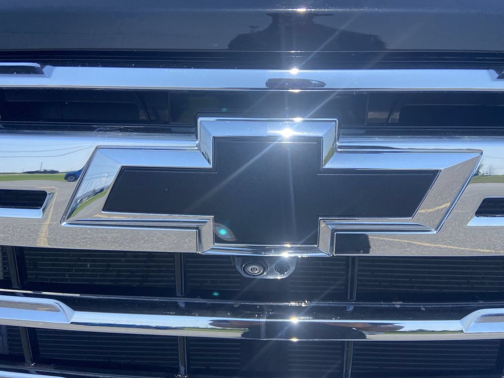Certified 2024 Chevrolet Silverado 2500 LTZ w/ LTZ Plus Package AWD/4WD image 32