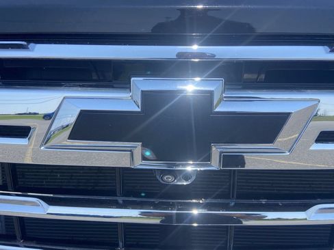 Certified 2024 Chevrolet Silverado 2500 LTZ w/ LTZ Plus Package AWD/4WD image 32