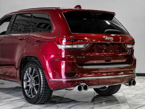 Used 2020 Jeep Grand Cherokee High Altitude AWD/4WD image 13