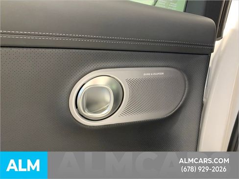 Used 2023 Genesis GV60 Advanced image 37