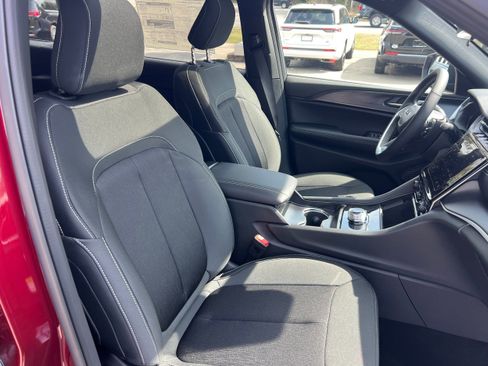 New 2026 Jeep Grand Cherokee L 4WD image 17