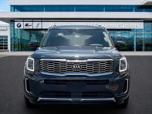 Used 2020 Kia Telluride S w/ S 8 Passenger Seating Package FWD image 2
