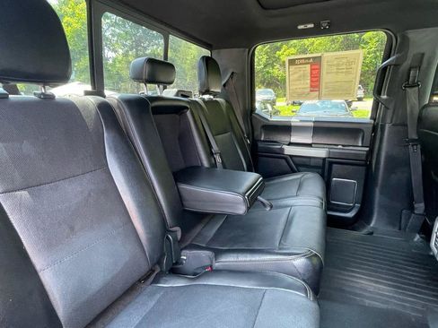 Used 2015 Ford F150 Lariat w/ Equipment Group 502A Luxury AWD/4WD image 27