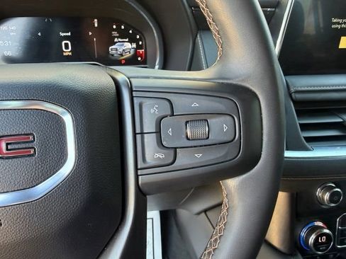 Used 2023 GMC Yukon AT4 w/ AT4 Premium Package AWD/4WD image 26