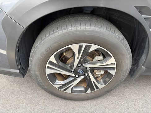 Used 2024 Subaru Crosstrek 2.0i Premium AWD/4WD image 10