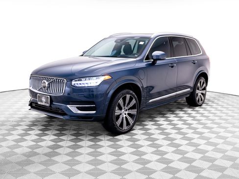Used 2025 Volvo XC90 T8 Ultra w/ Protection Package Premier AWD/4WD image 1