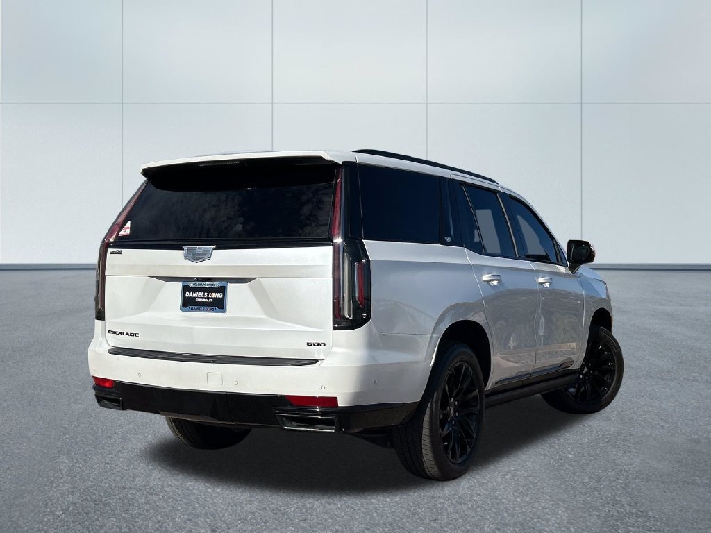 Used 2021 Cadillac Escalade Sport Platinum AWD/4WD image 2