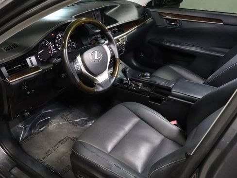 Used 2015 Lexus ES 350 image 9