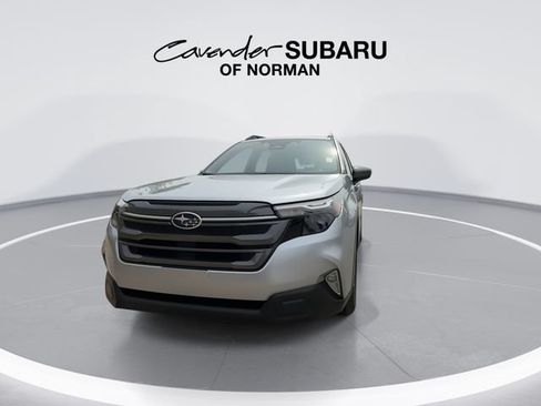 Certified 2025 Subaru Forester Premium AWD/4WD image 3