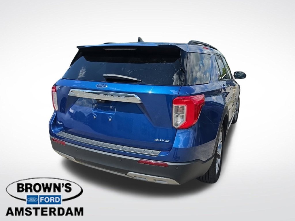 Used 2023 Ford Explorer XLT w/ Equipment Group 202A AWD/4WD image 7
