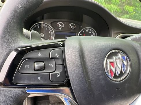Used 2024 Buick Enclave Essence w/ Experience Buick Package AWD/4WD image 14