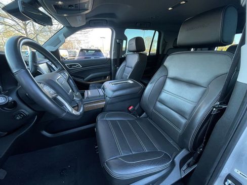 Used 2020 GMC Yukon Denali image 22