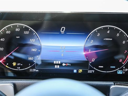 Used 2024 Mercedes-Benz GLB 250 image 27