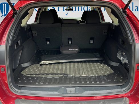 Used 2025 Subaru Outback Premium AWD/4WD image 9