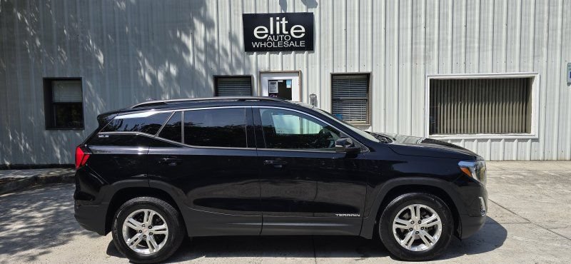 Used 2019 GMC Terrain SLE w/ Driver Convenience Package AWD/4WD image 6