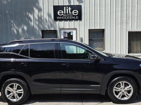 Used 2019 GMC Terrain SLE w/ Driver Convenience Package AWD/4WD image 6