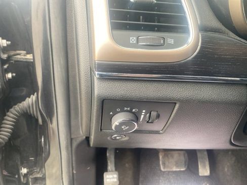 Used 2015 Jeep Grand Cherokee Summit image 19