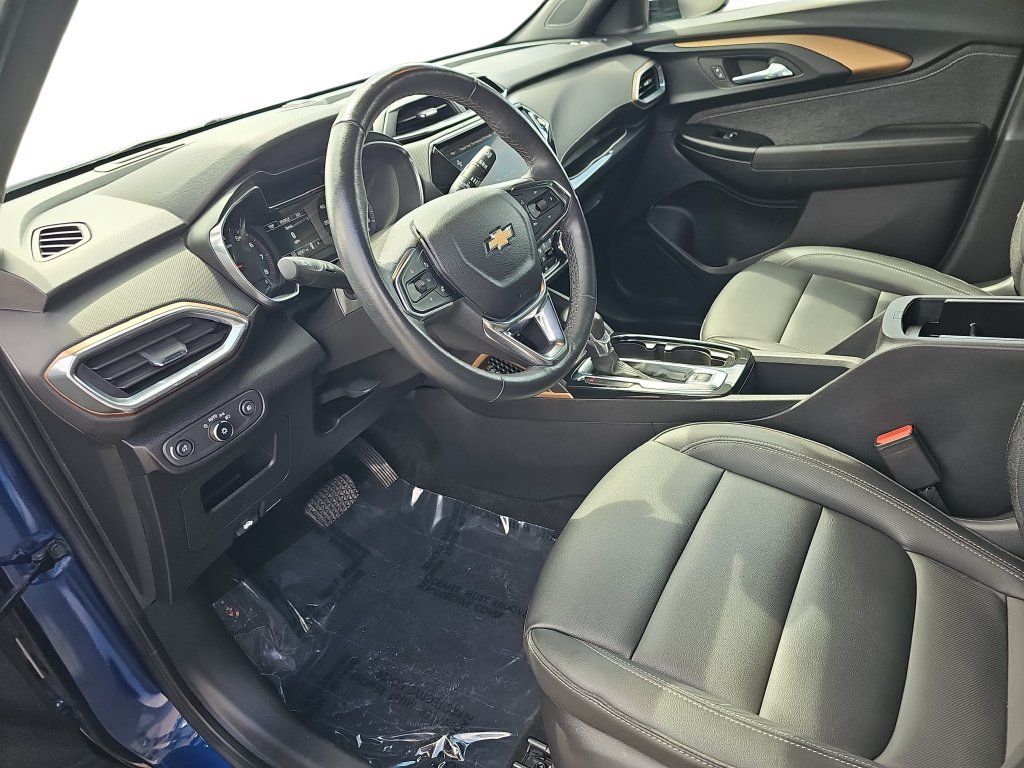 Used 2023 Chevrolet TrailBlazer ACTIV w/ Convenience Package AWD/4WD image 16