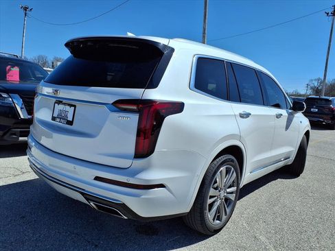 Used 2021 Cadillac XT6 Premium Luxury image 39