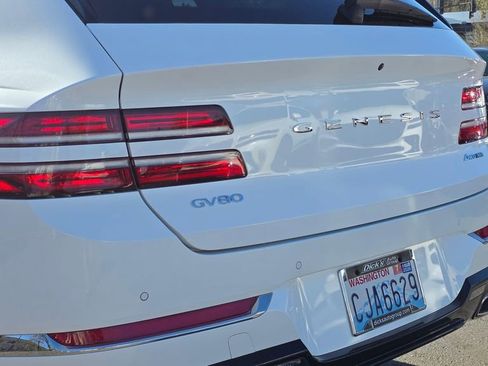 Used 2021 Genesis GV80 3.5T image 13