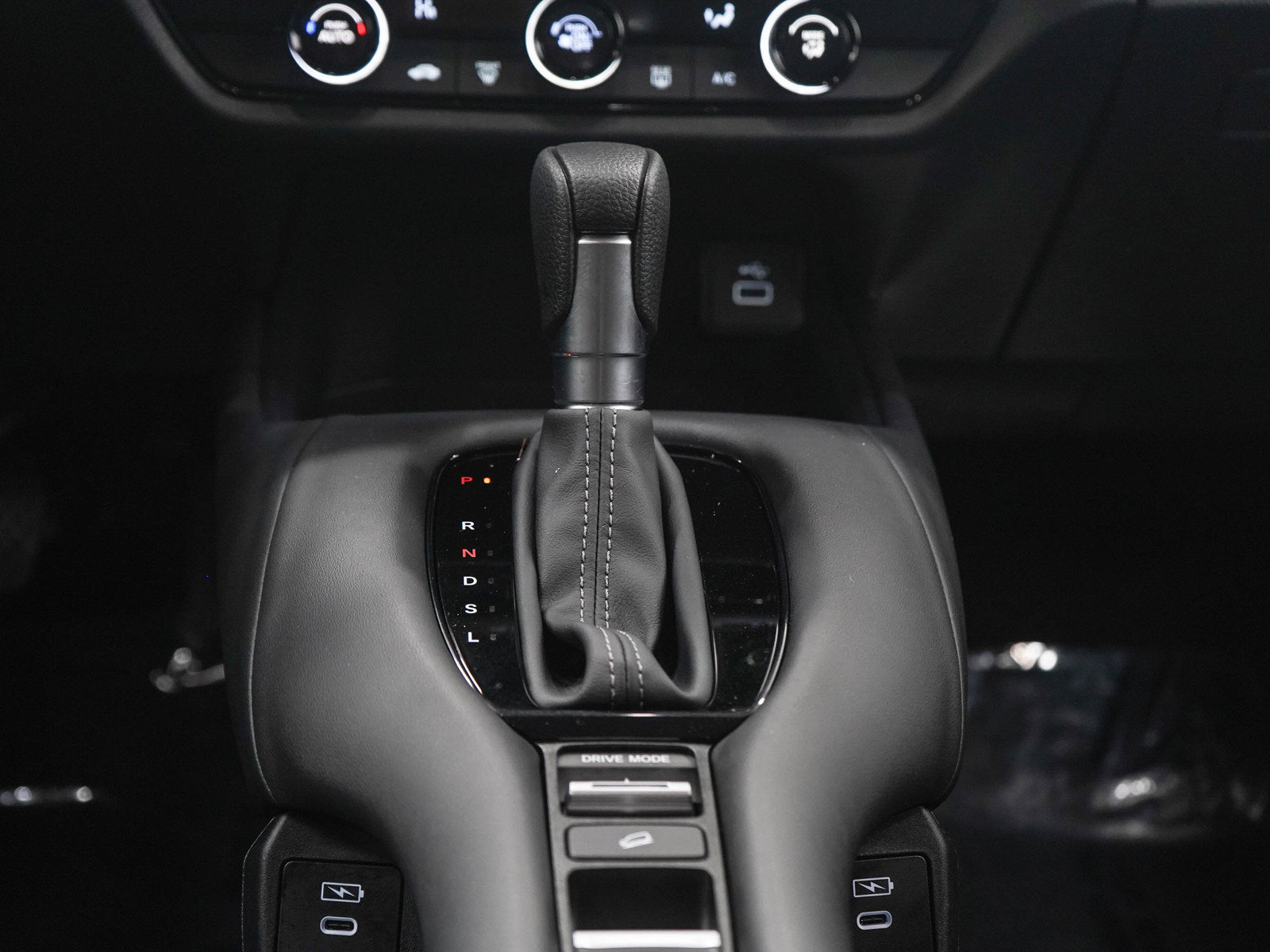 Used 2024 Honda HR-V LX image 18