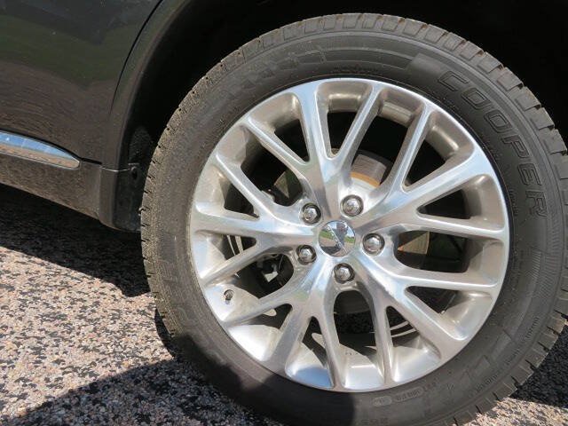 Used 2016 Dodge Durango Limited w/ Premium Group AWD/4WD image 10