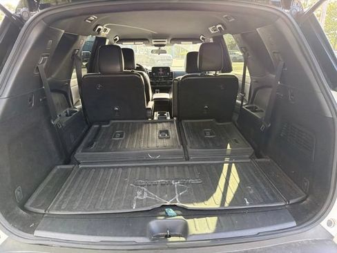 Used 2023 Nissan Pathfinder Rock Creek AWD/4WD image 13