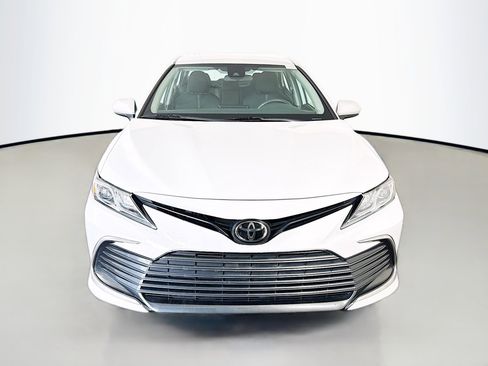 Used 2023 Toyota Camry LE FWD image 2