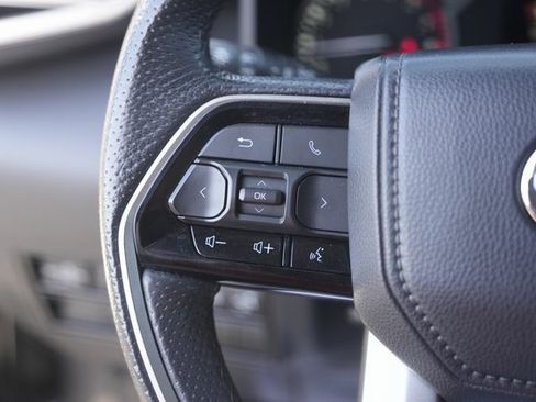 Used 2022 Toyota Tundra Limited image 23