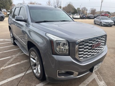 Used 2018 GMC Yukon Denali image 21