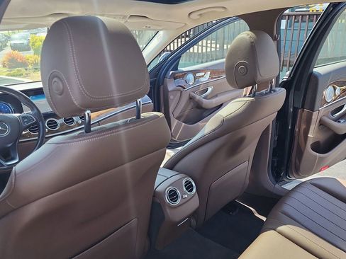 Used 2018 Mercedes-Benz E 300 E 300 4MATIC Sedan 4D image 25