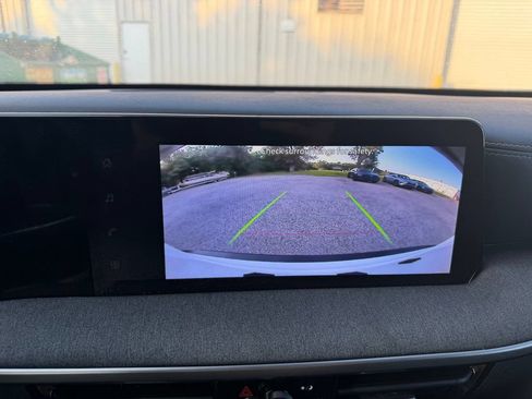 Used 2026 Nissan Kicks SV FWD image 16