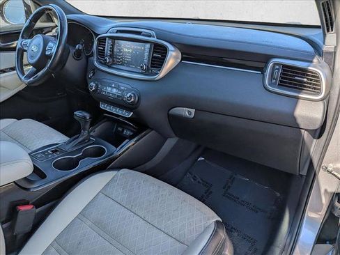 Used 2017 Kia Sorento SX FWD image 24