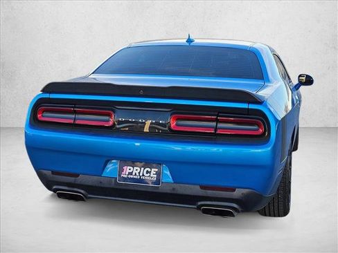 Used 2016 Dodge Challenger R/T Scat Pack image 5