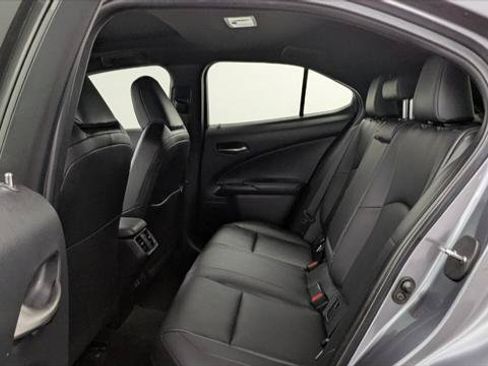 Used 2020 Lexus UX 200 w/ Accessory Package FWD image 17