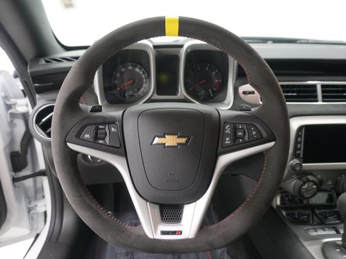 Used 2013 Chevrolet Camaro ZL1 image 18