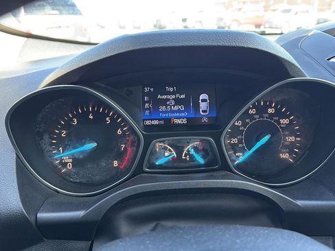 Used 2017 Ford Escape SE image 6