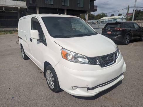 Used 2019 Nissan NV200 SV w/ Navigation Package image 4