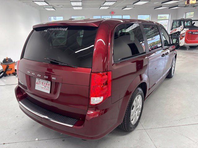 Used 2019 Dodge Grand Caravan SE w/ UConnect Hands-Free Group FWD image 9