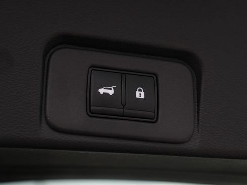 Certified 2023 Nissan Rogue SV w/ SV Premium B Package AWD/4WD image 12