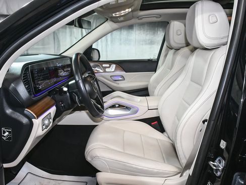 Used 2024 Mercedes-Benz GLE 350 4MATIC image 53