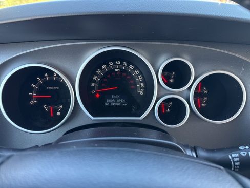 Used 2017 Toyota Sequoia Limited image 12