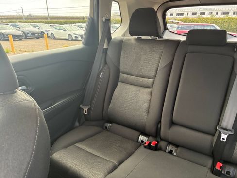 Used 2025 Nissan Rogue SV FWD image 41