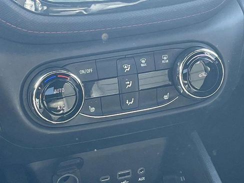 Used 2023 Chevrolet TrailBlazer RS w/ Convenience Package image 26